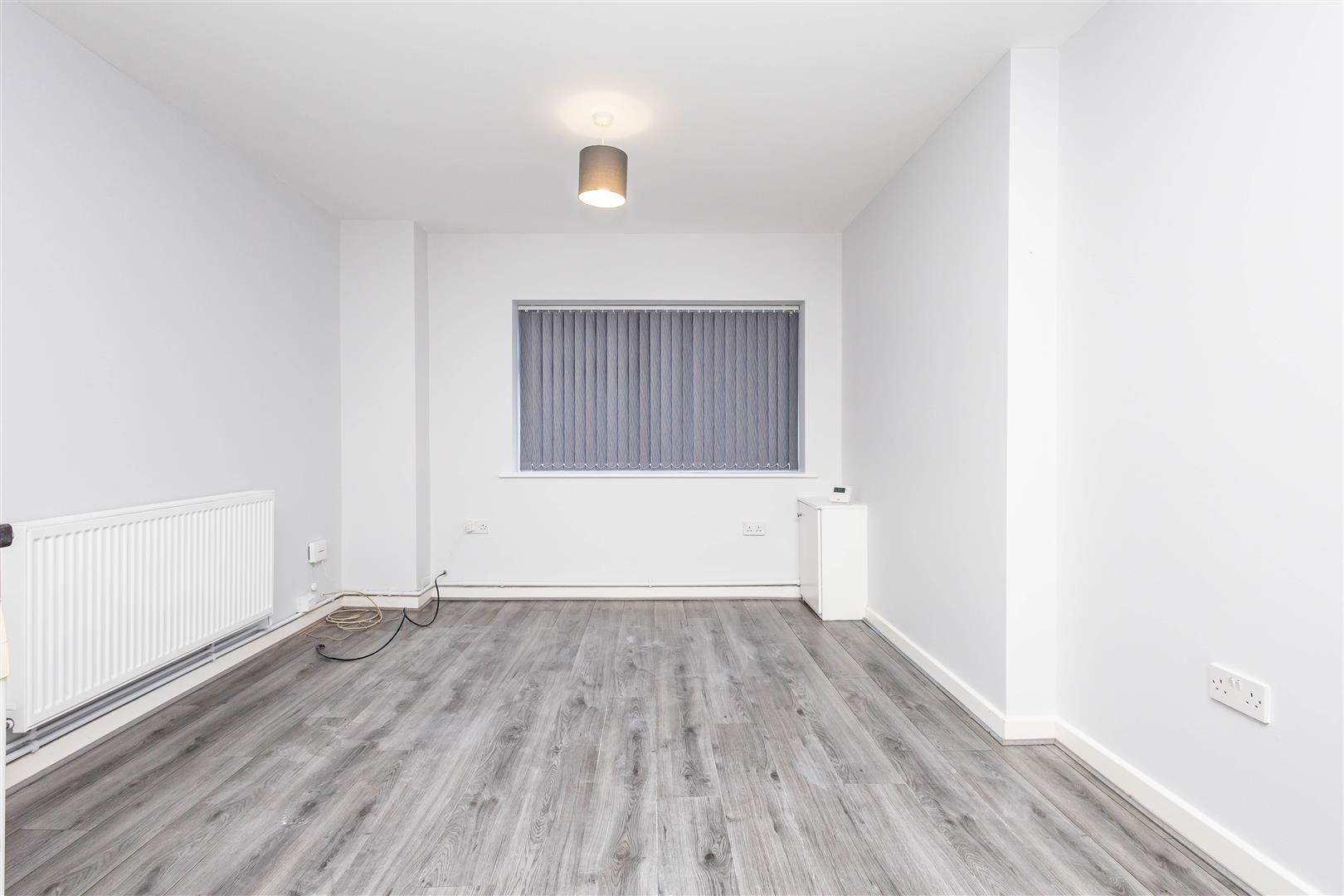 2 bed property in Ward Street, Lostock Hall